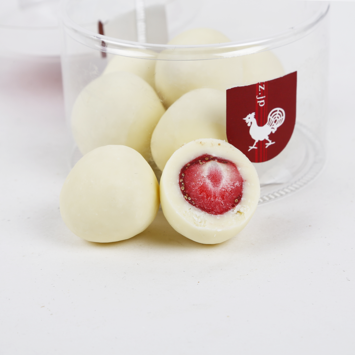 Port of Kobe 150th Anniversary White Chocolate Covered Strawberries - 70g